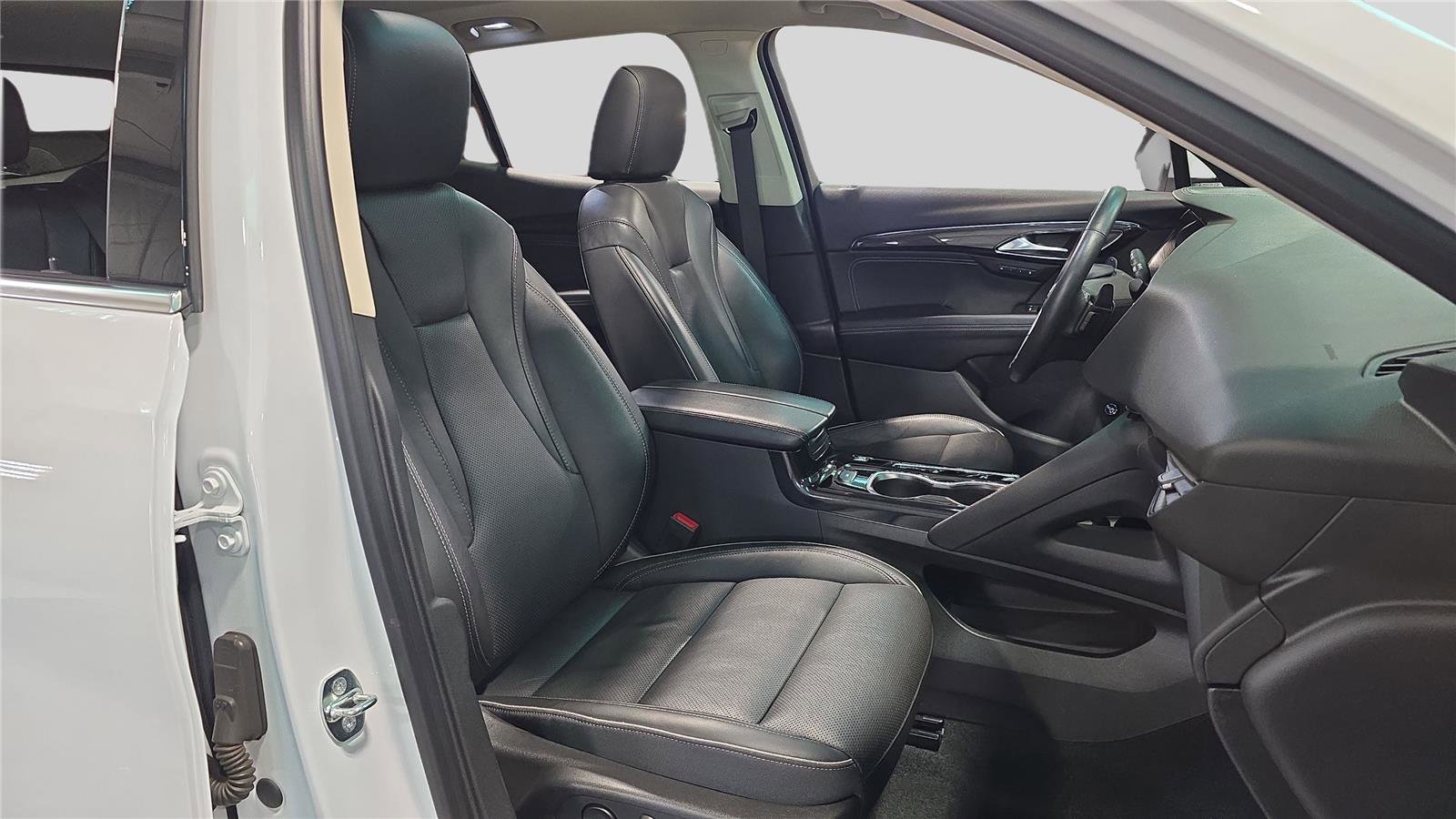 Used 2021 Buick Envision Essence image 12