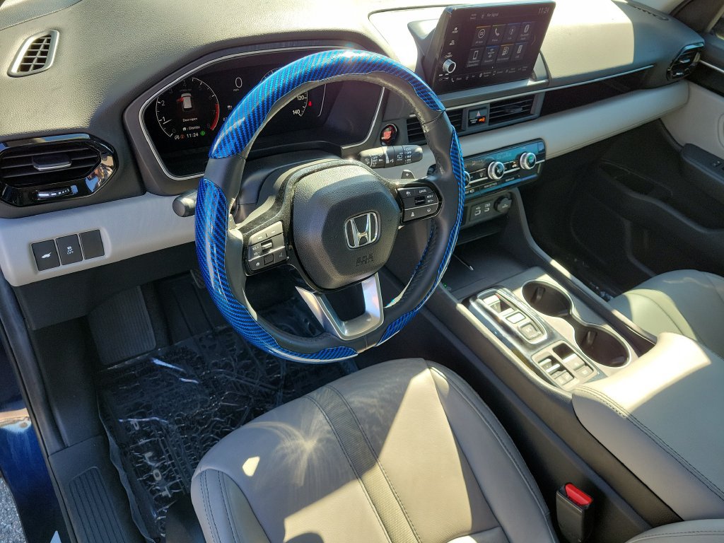 Used 2025 Honda Pilot EX-L image 14