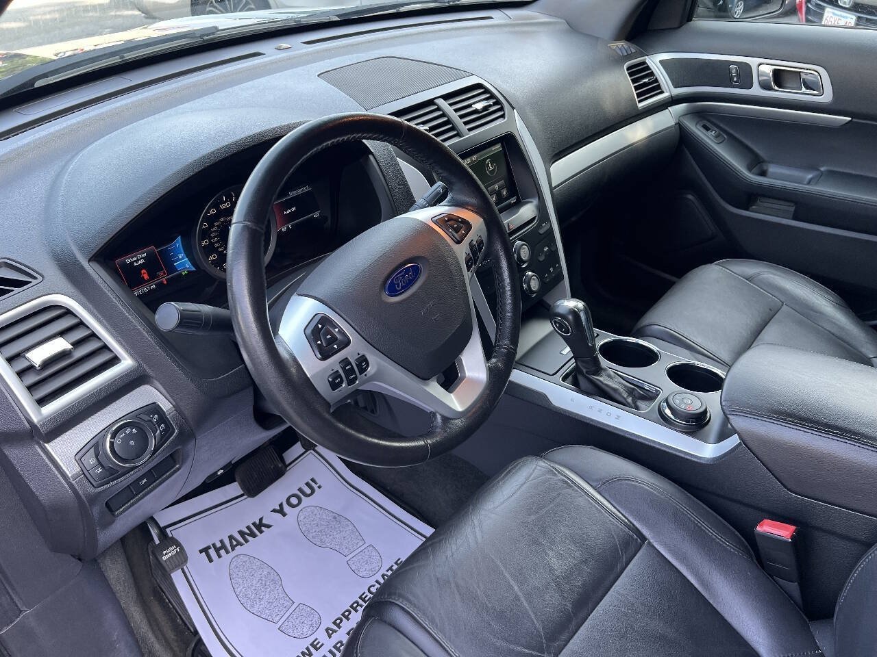 Used 2014 Ford Explorer XLT w/ Equipment Group 202A AWD/4WD image 15