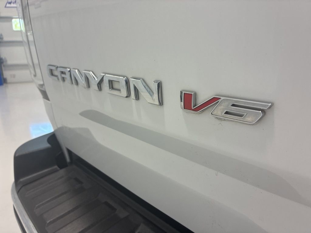 Used 2018 GMC Canyon SLT w/ Driver Alert Package AWD/4WD image 6