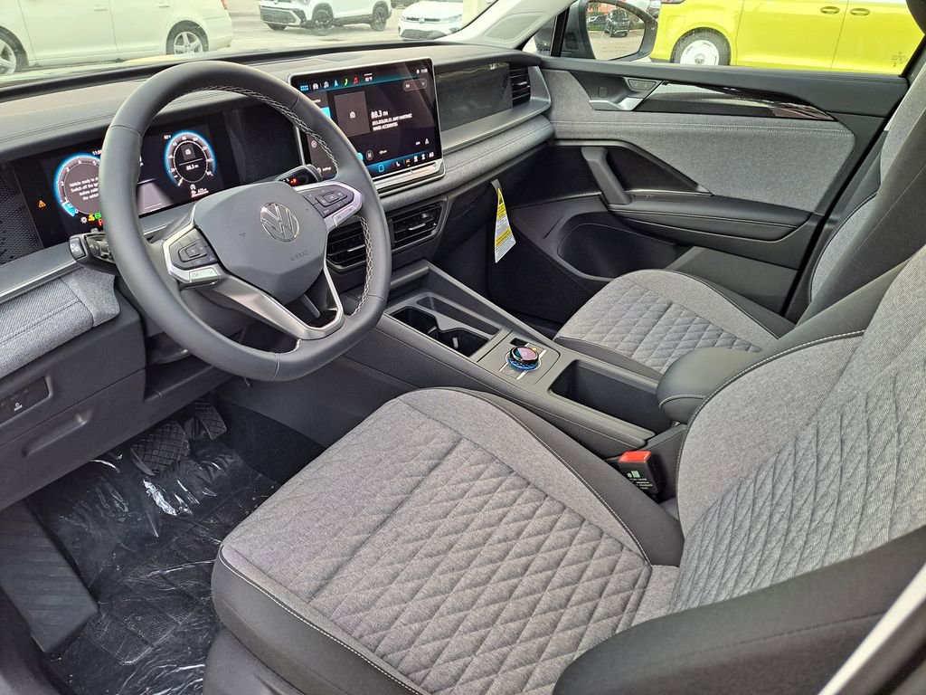 New 2026 Volkswagen Tiguan S w/ 18" Wheel Package image 7