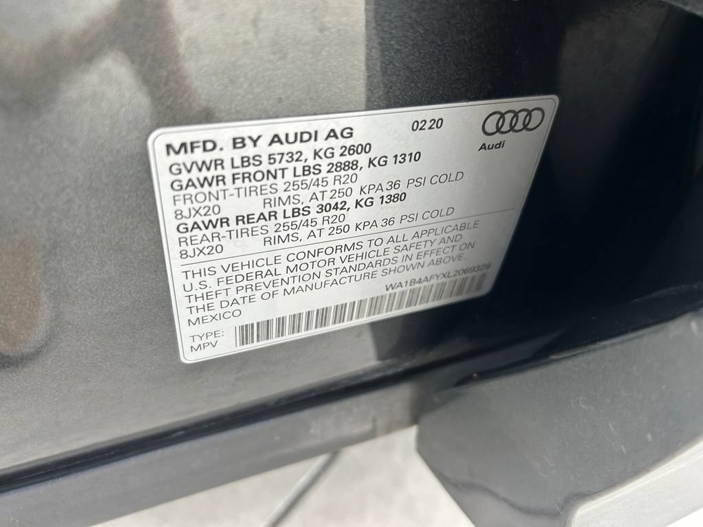 Used 2020 Audi SQ5 Premium Plus w/ Premium Plus Package AWD/4WD image 10