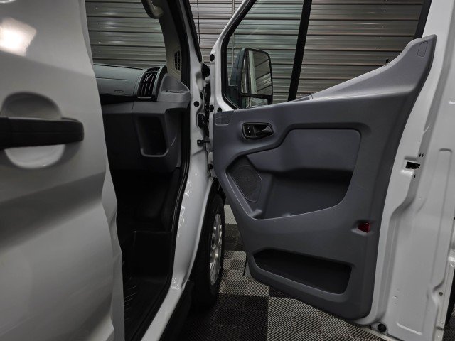 Used 2019 Ford Transit 250 148 Medium Roof w/ Exterior Upgrade Package RWD image 33