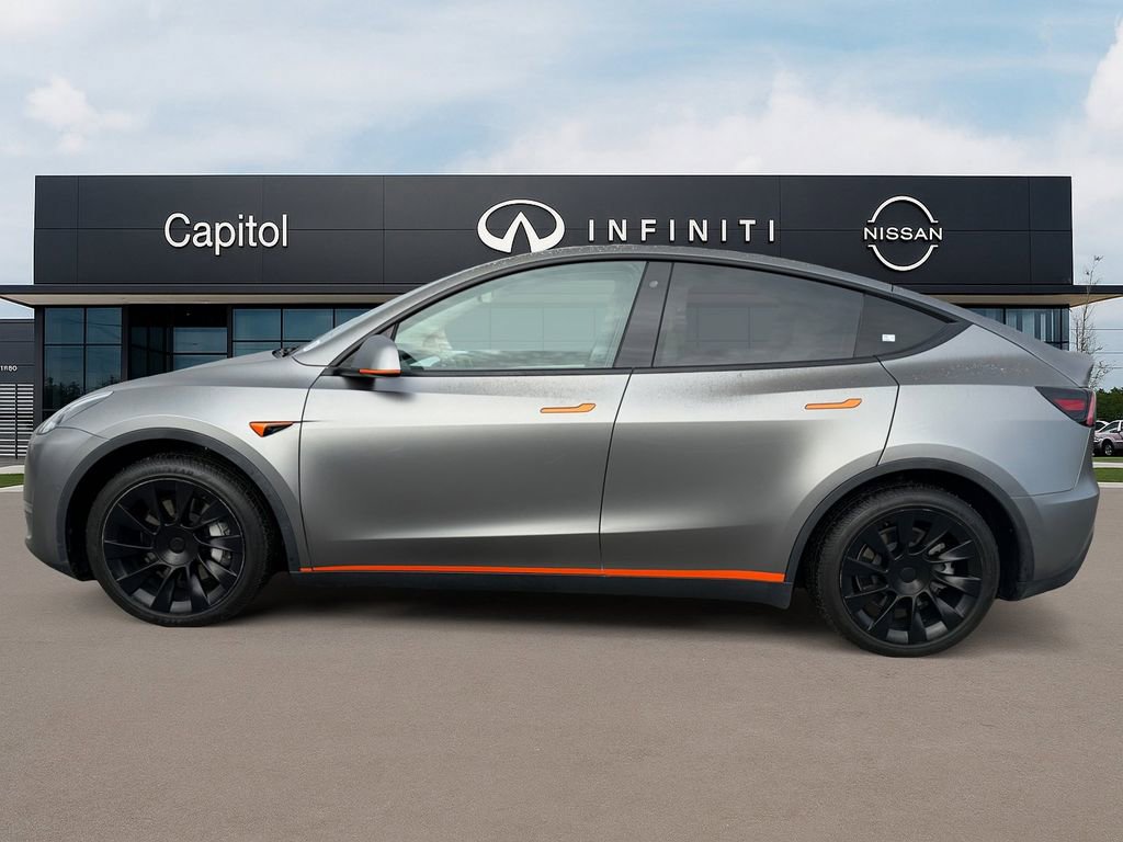 Used 2020 Tesla Model Y Long Range image 8