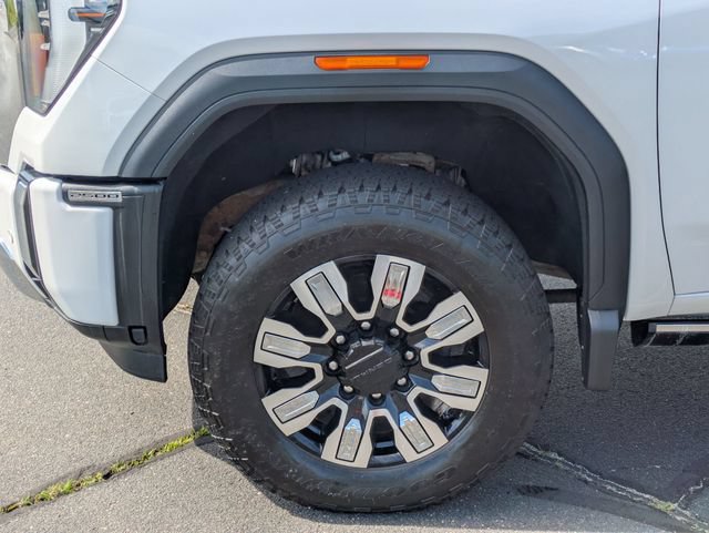 Used 2024 GMC Sierra 2500 Denali w/ Denali Reserve Package AWD/4WD image 10