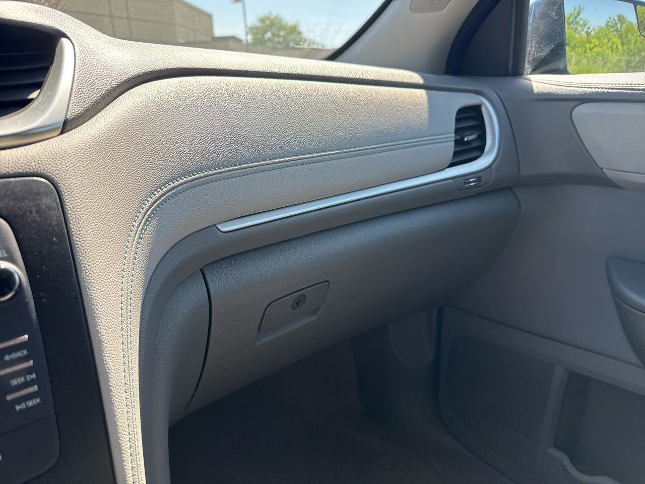 Used 2013 Chevrolet Traverse LS AWD/4WD image 16