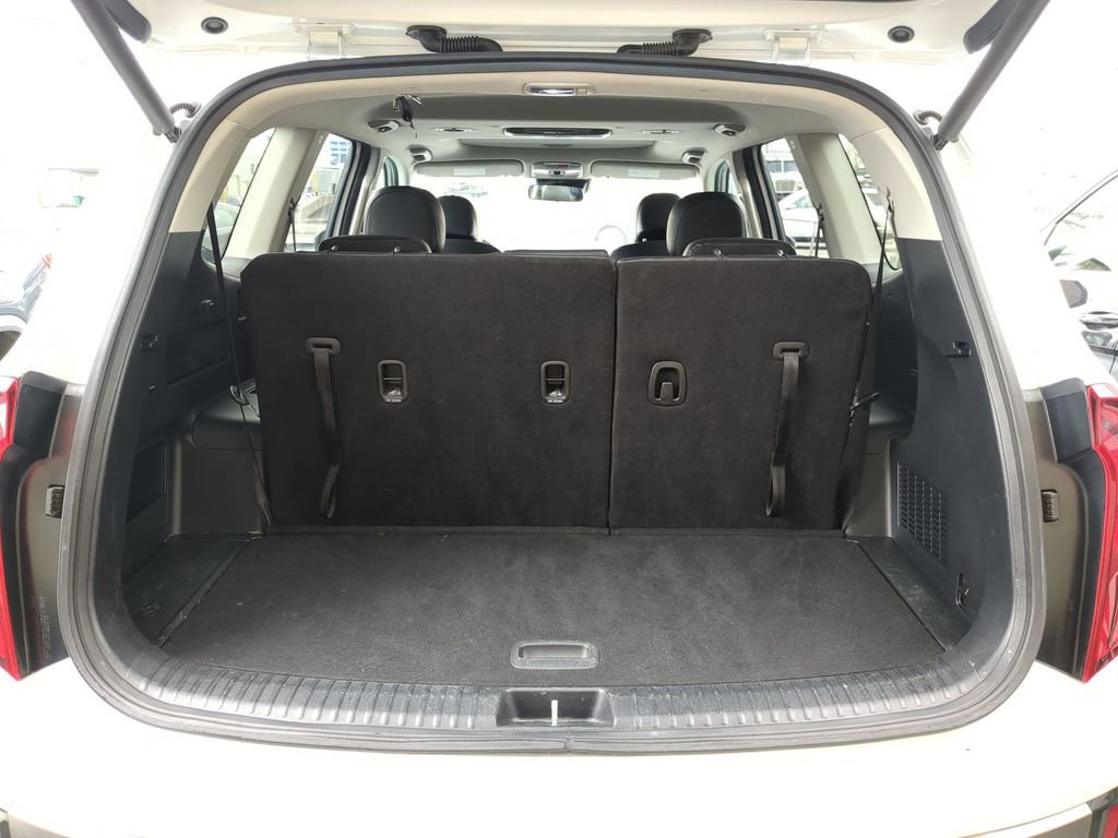 Used 2025 Kia Telluride S image 29