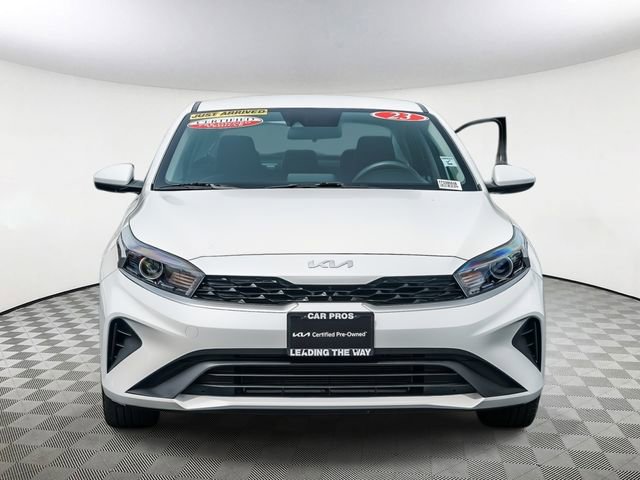 Used 2023 Kia Forte LXS image 3