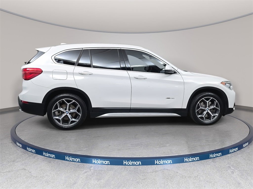 Used 2017 BMW X1 xDrive28i image 5