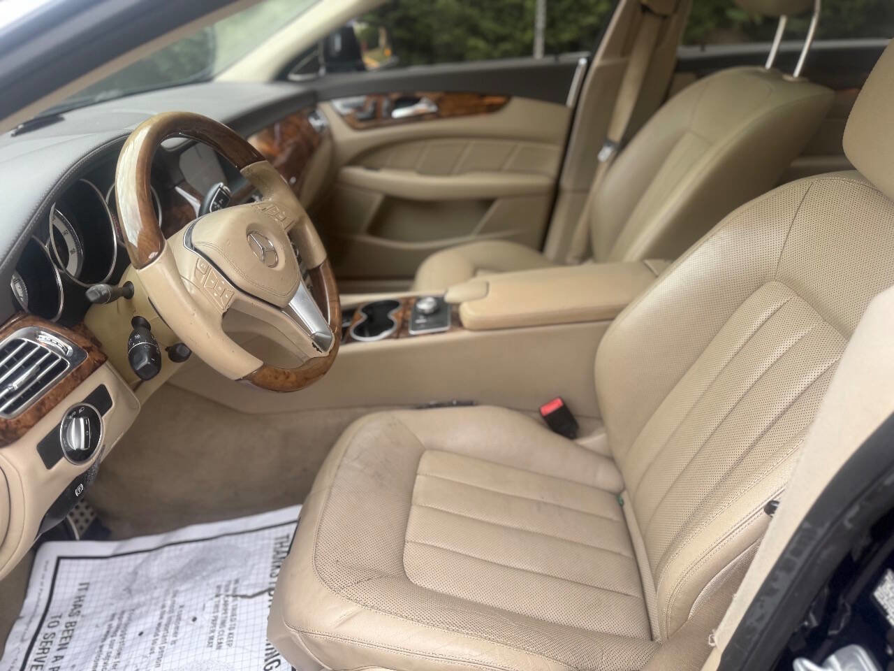 Used 2012 Mercedes-Benz CLS 550 4MATIC image 24