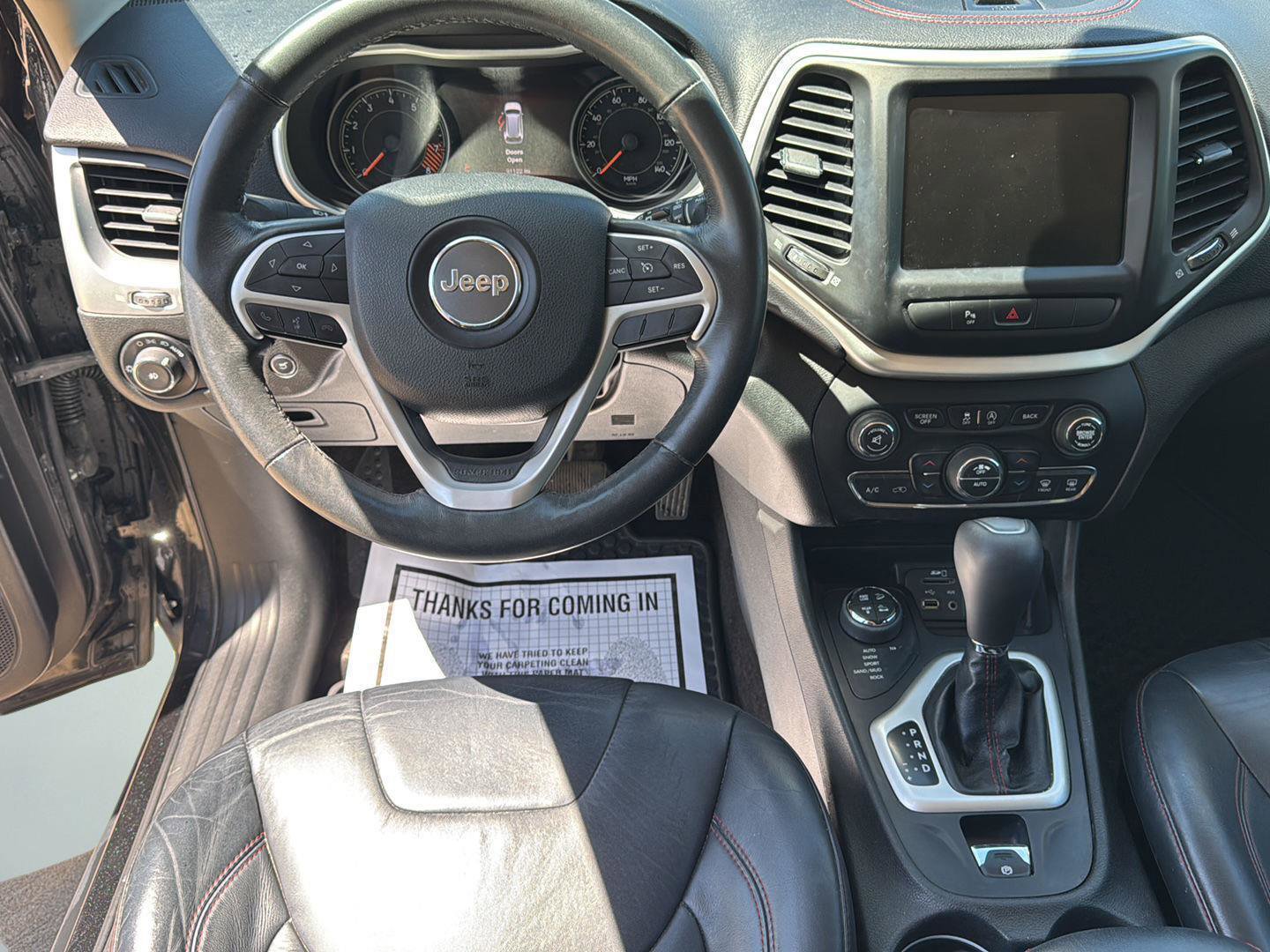 Used 2015 Jeep Cherokee Trailhawk w/ Comfort/Convenience Group AWD/4WD image 10