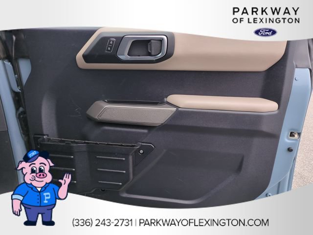 Used 2023 Ford Bronco Wildtrak AWD/4WD image 34