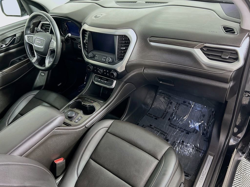Used 2023 GMC Acadia SLT w/ Technology Package image 31