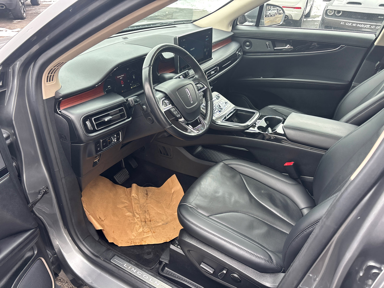 Certified 2023 Lincoln Nautilus Reserve w/ Equipment Group 201A image 24