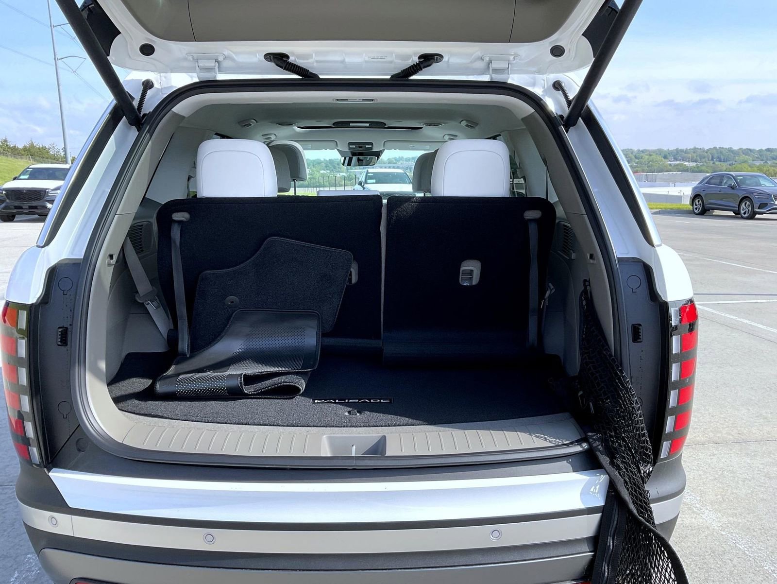 New 2026 Hyundai Palisade SEL Premium AWD/4WD image 9