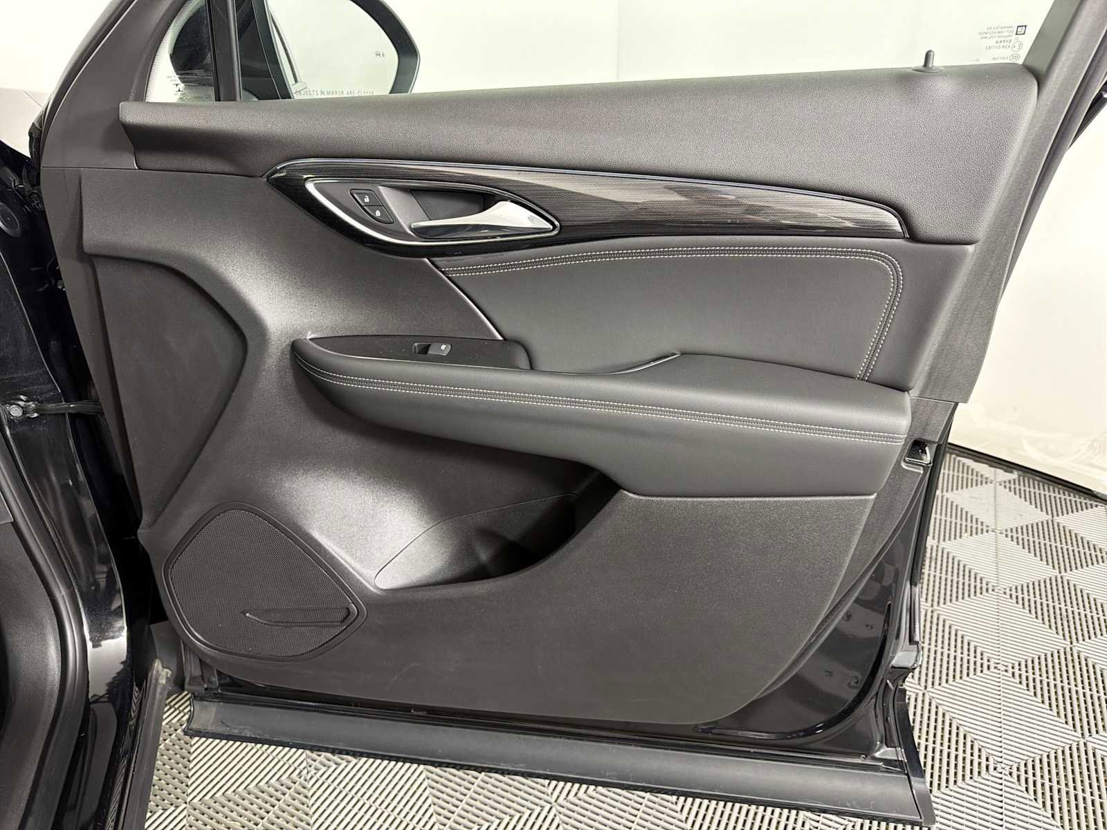 Used 2023 Buick Envision Essence w/ Sport Touring Package image 12