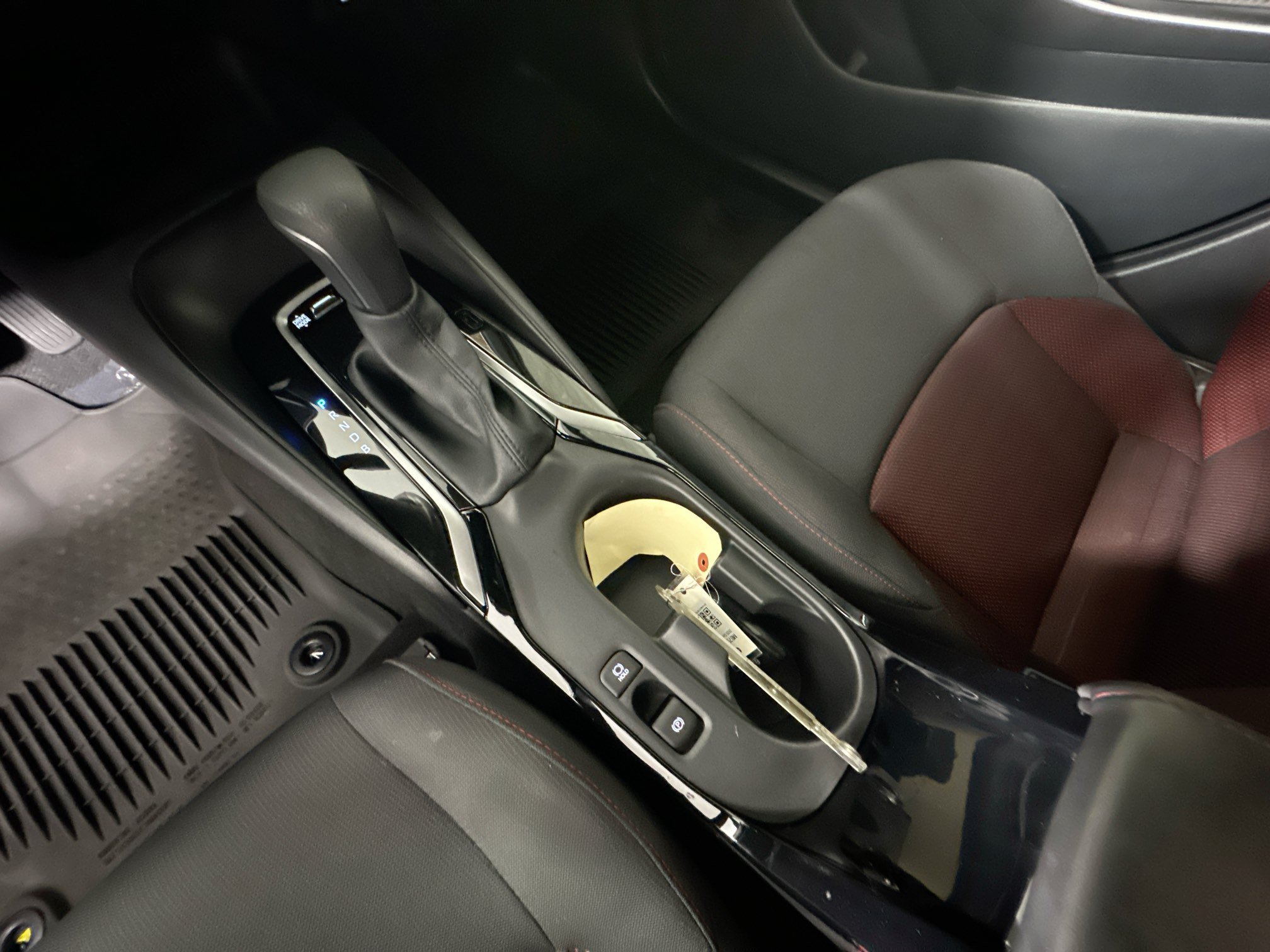 Certified 2025 Toyota Corolla SE FWD image 22