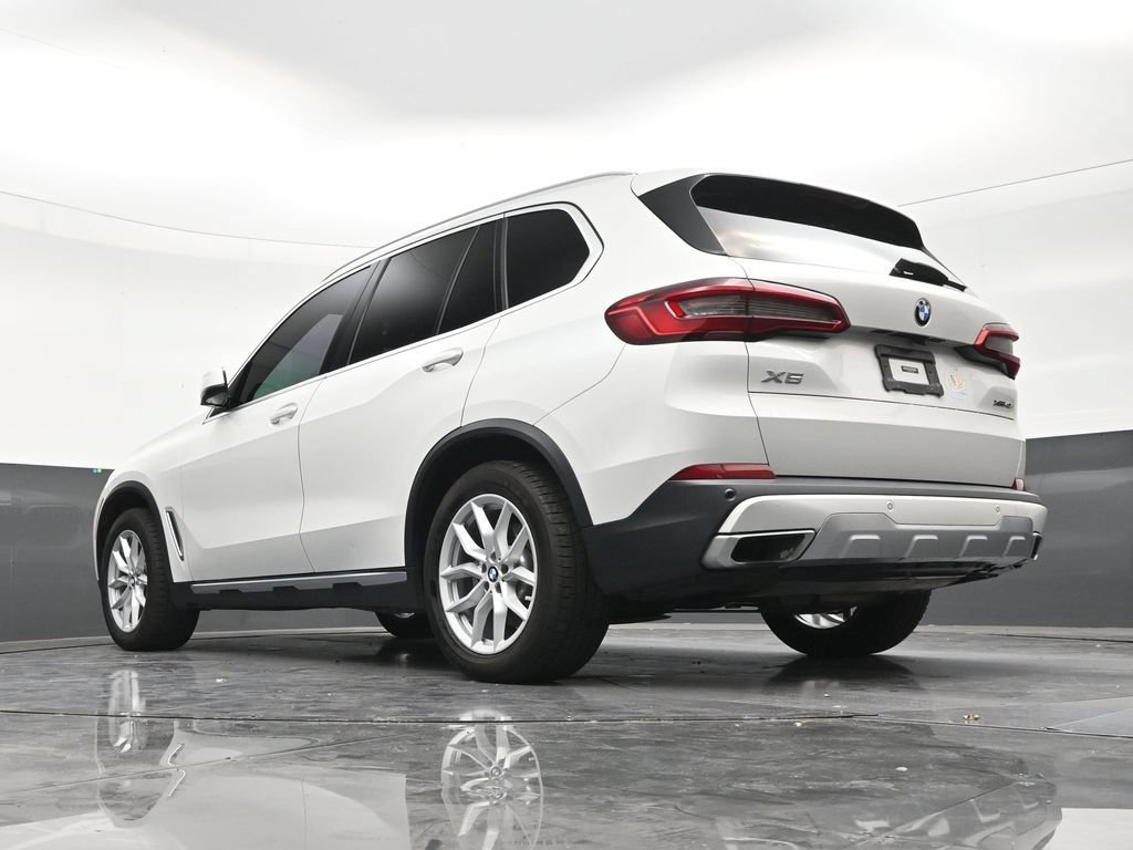 Used 2019 BMW X5 xDrive40i w/ Convenience Package AWD/4WD image 22