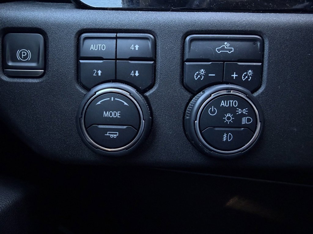 Used 2023 Chevrolet Silverado 1500 RST w/ Z71 Off-Road Package image 20