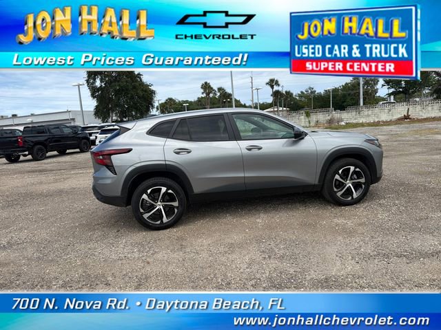 Used 2025 Chevrolet Trax RS w/ Driver Confidence Package FWD image 13