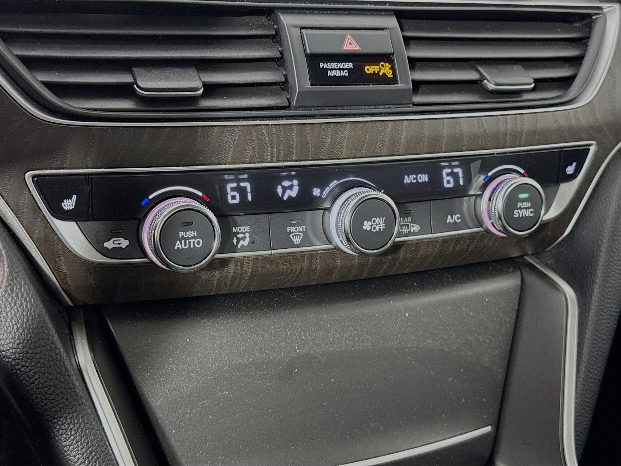 Certified 2018 Honda Accord EX-L image 15