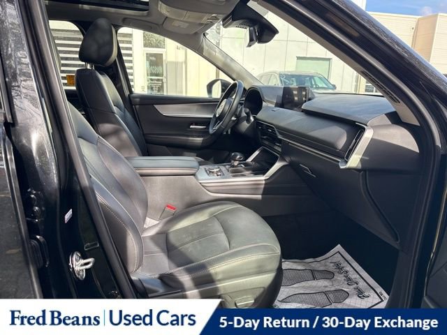 Used 2024 MAZDA CX-90 3.3 Turbo w/ Premium Package image 17