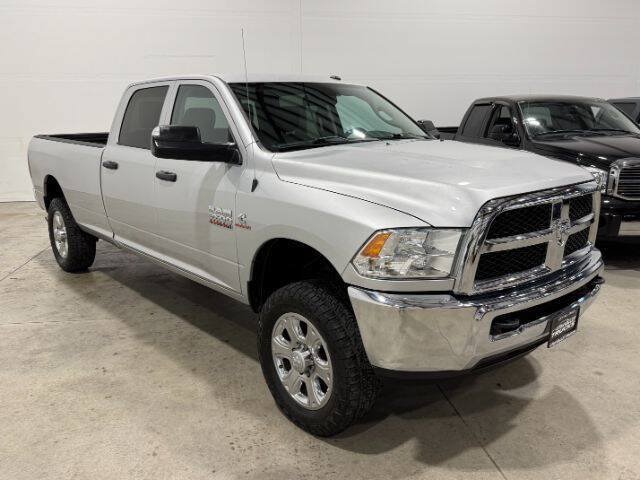 Used 2015 RAM 2500 Tradesman w/ Chrome Appearance Group AWD/4WD image 6