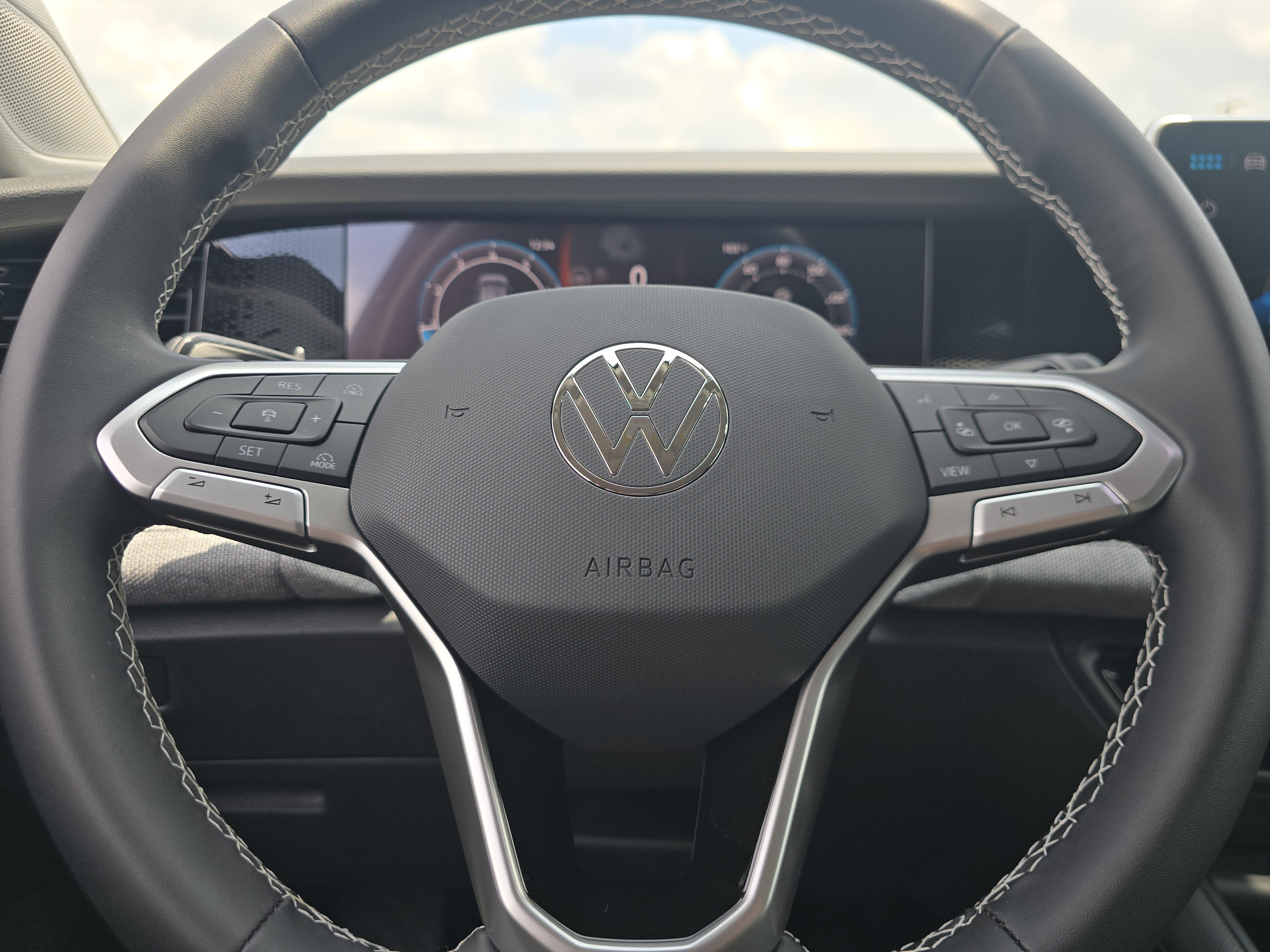 New 2026 Volkswagen Tiguan S AWD/4WD image 21