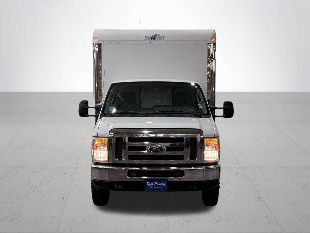 Used 2016 Ford E-450 and Econoline 450 Super Duty w/ Power Windows & Locks Group RWD image 3