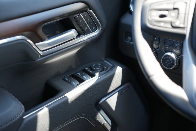 New 2025 GMC Sierra 2500 Denali w/ Denali Reserve Package image 17