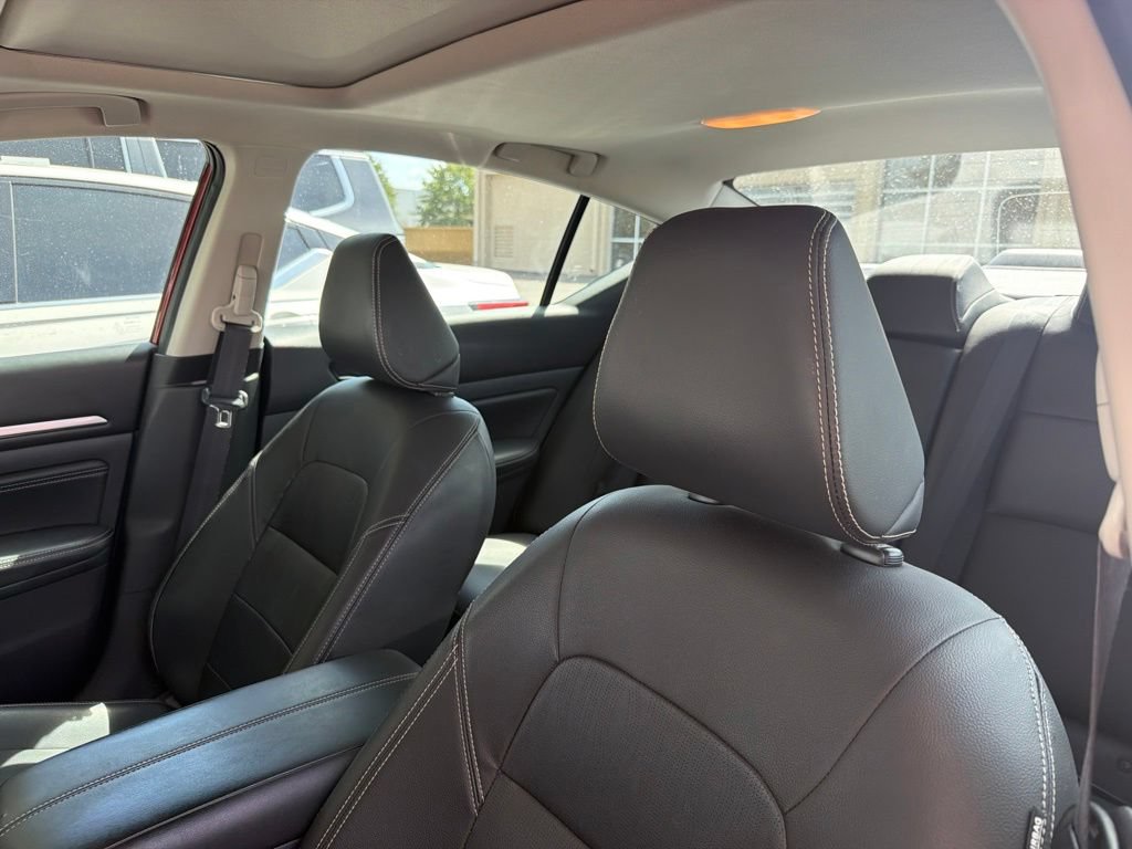 Used 2019 Nissan Altima 2.5 Platinum AWD/4WD image 26
