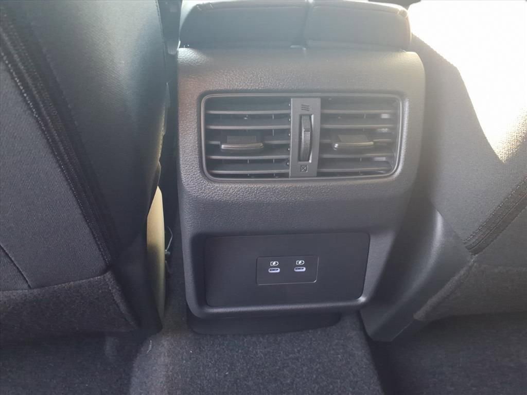 New 2026 Nissan Rogue SV image 27