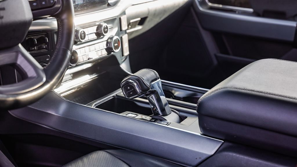 Used 2022 Ford F150 Lariat w/ Trailer Tow Package image 20