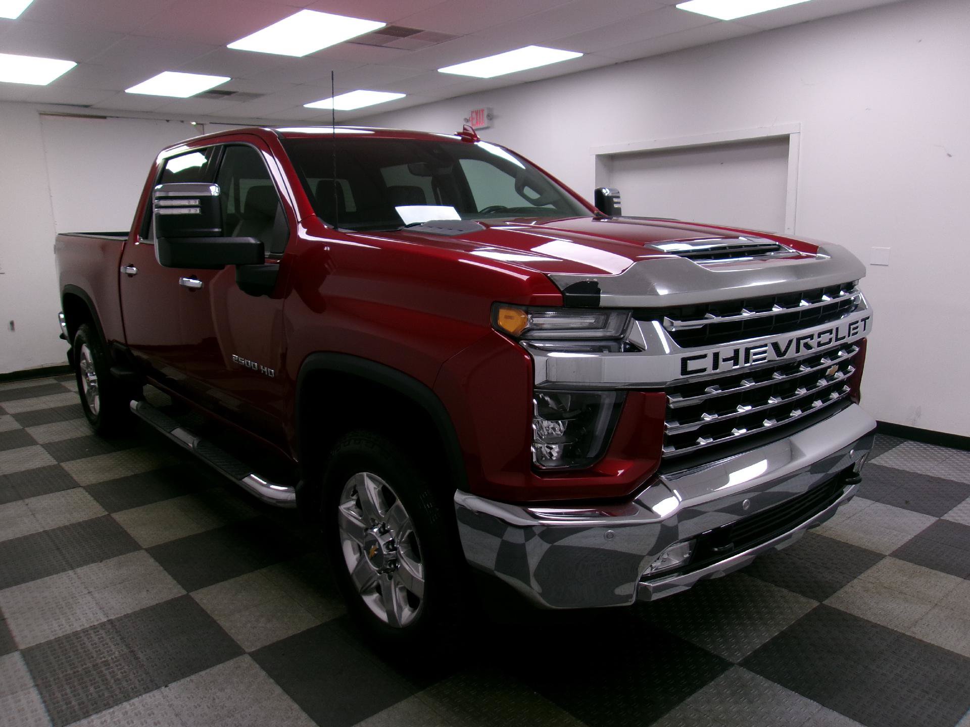 Used 2021 Chevrolet Silverado 2500 LTZ w/ LTZ Premium Package AWD/4WD image 15