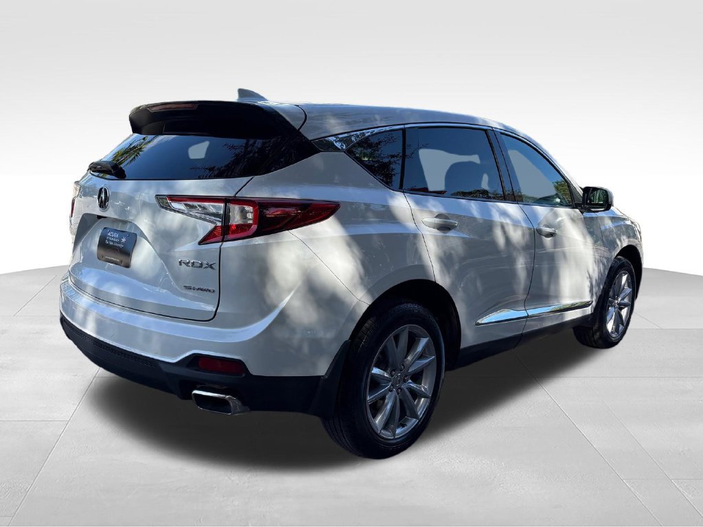 Used 2024 Acura RDX SH-AWD image 5