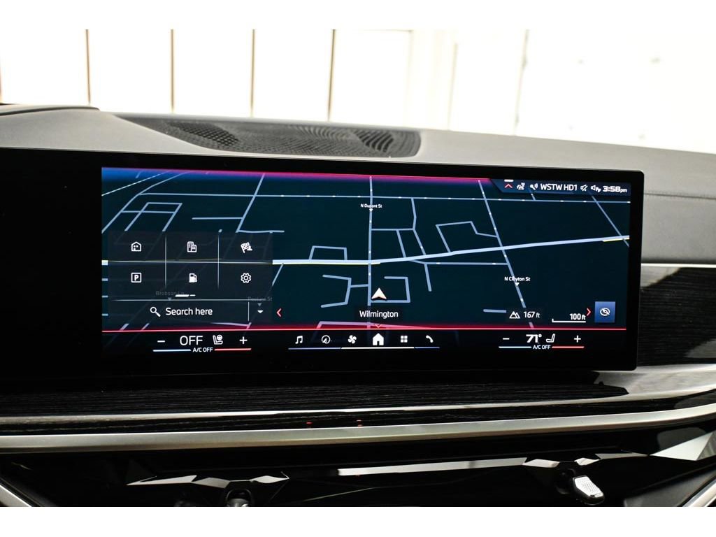 Used 2025 BMW X7 M60i AWD/4WD image 65