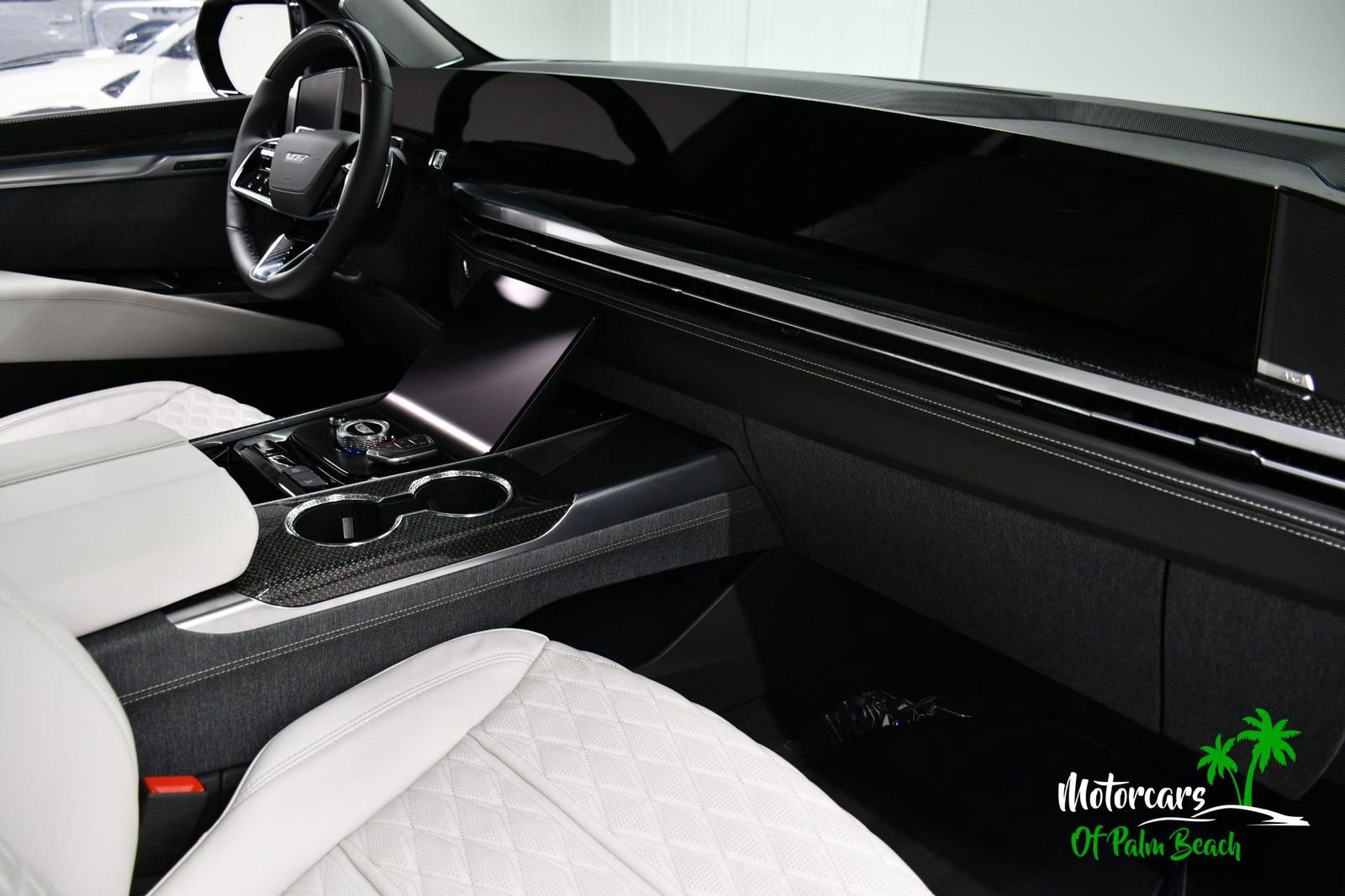 Used 2026 Cadillac Escalade V w/ LPO, ONYX Package image 55