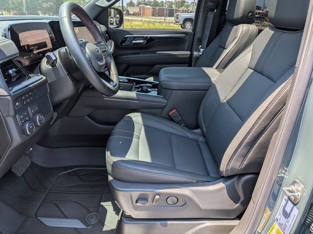 Used 2026 Chevrolet Tahoe RST w/ Comfort Package AWD/4WD image 16