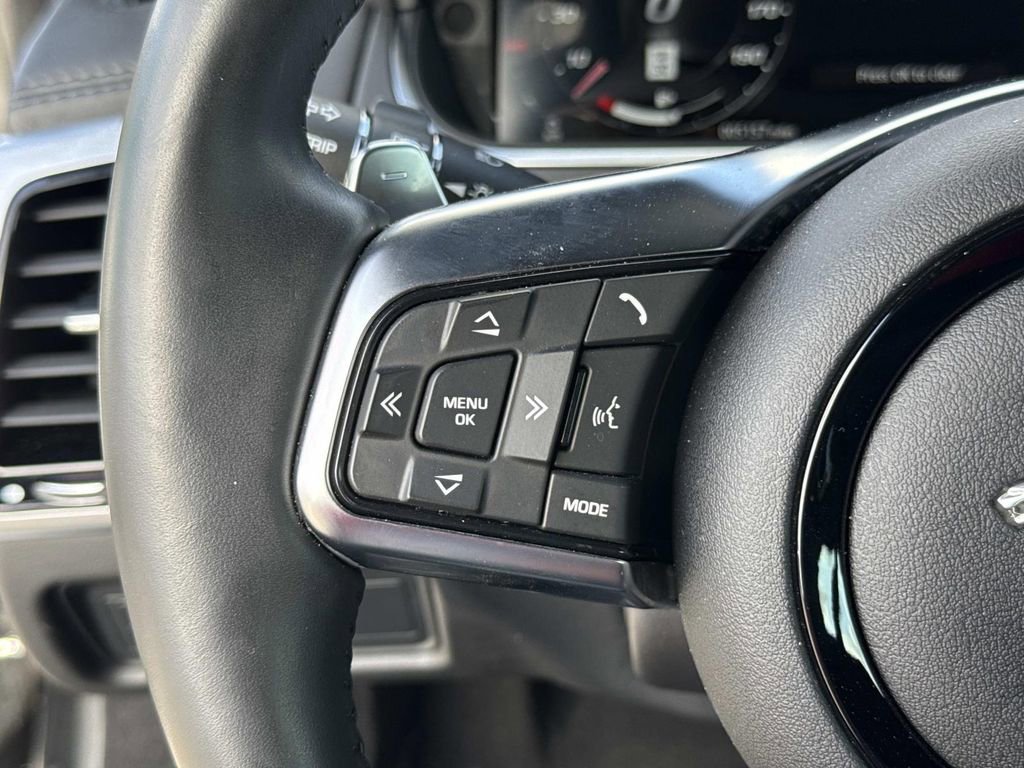 Used 2021 Jaguar F-TYPE R-Dynamic image 36