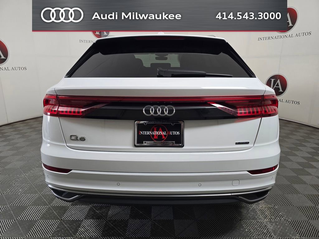 Used 2023 Audi Q8 Premium w/ Convenience Package AWD/4WD image 8