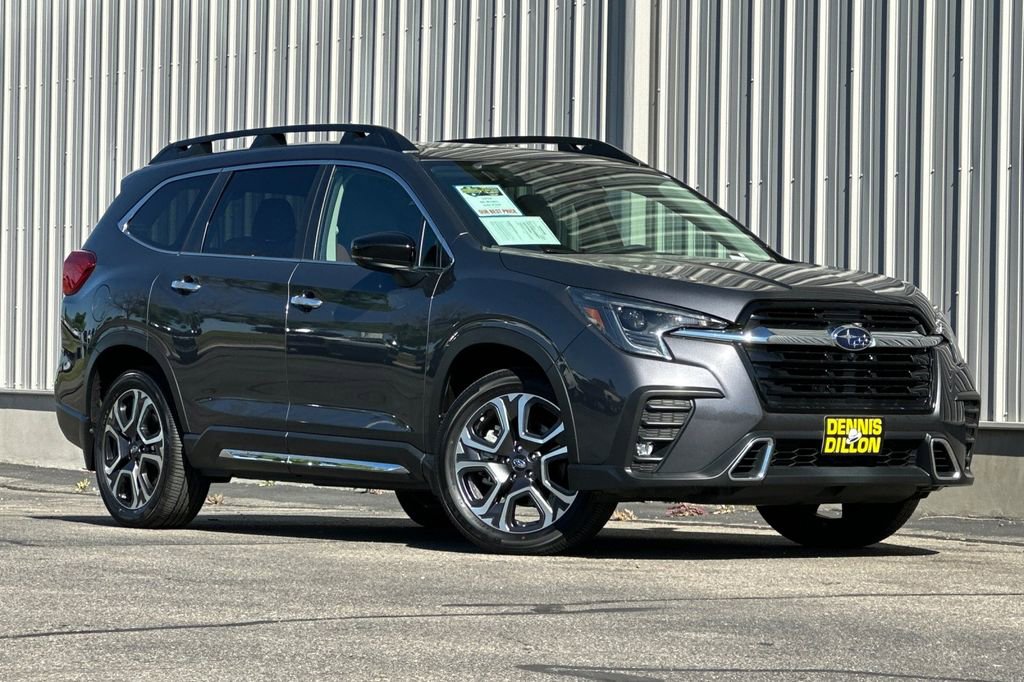 Used 2024 Subaru Ascent Touring w/ Popular Package #2 AWD/4WD image 2