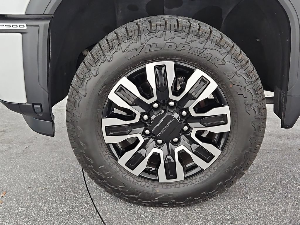 Certified 2025 GMC Sierra 2500 Denali Ultimate w/ Max Trailering Package AWD/4WD image 40
