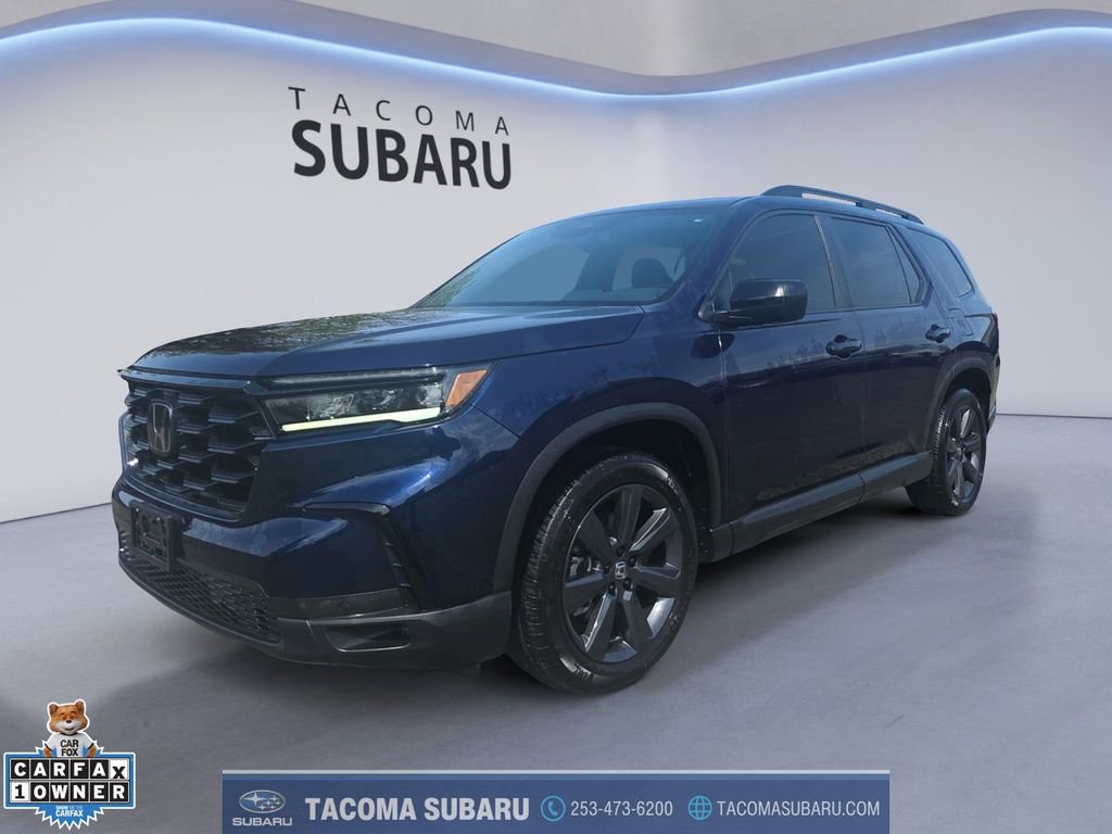 Used 2025 Honda Pilot Sport image 1