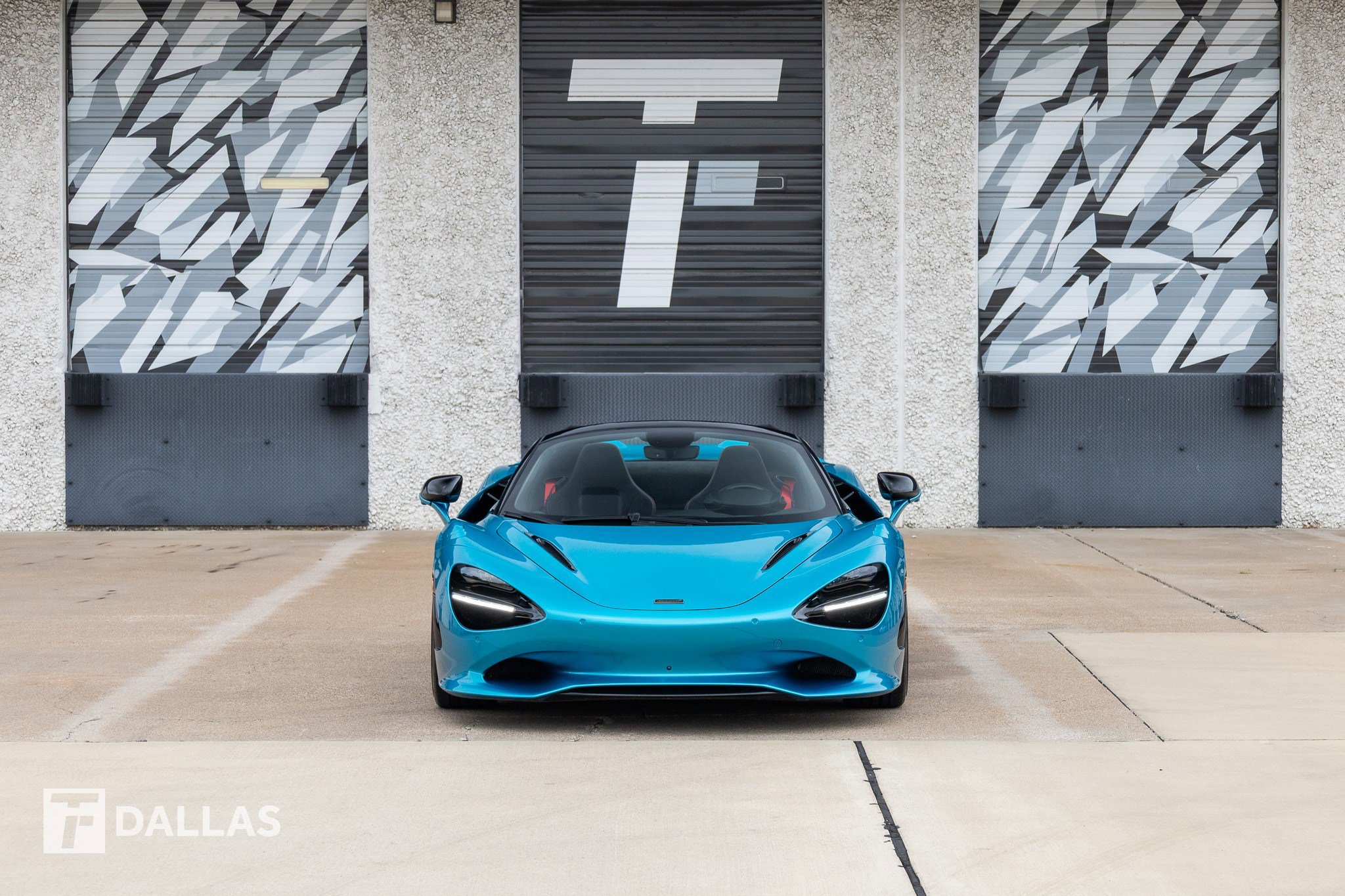 Used 2025 McLaren 750S Spider image 3