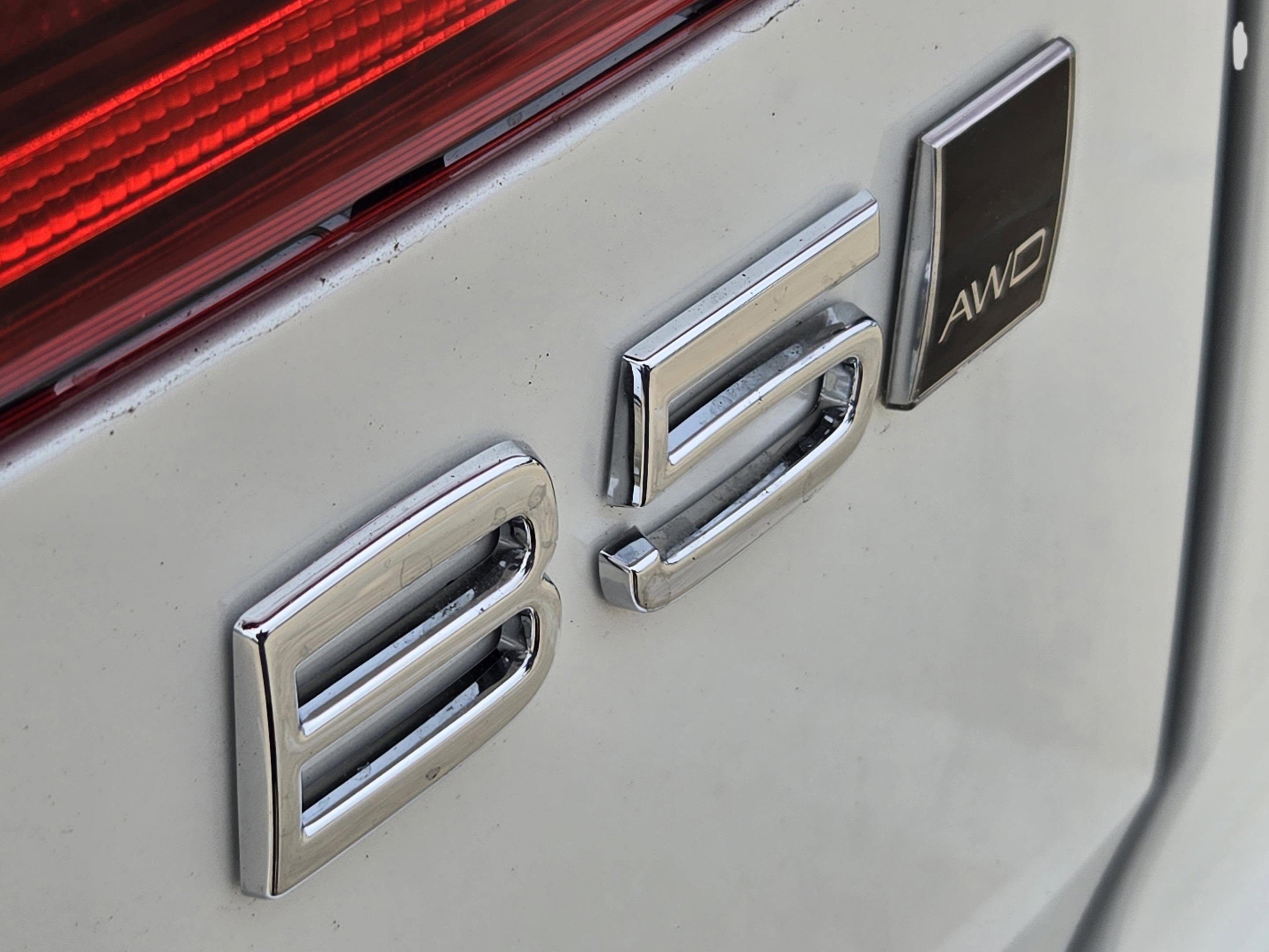 New 2026 Volvo XC60 B5 Plus w/ Protection Package Premier AWD/4WD image 31