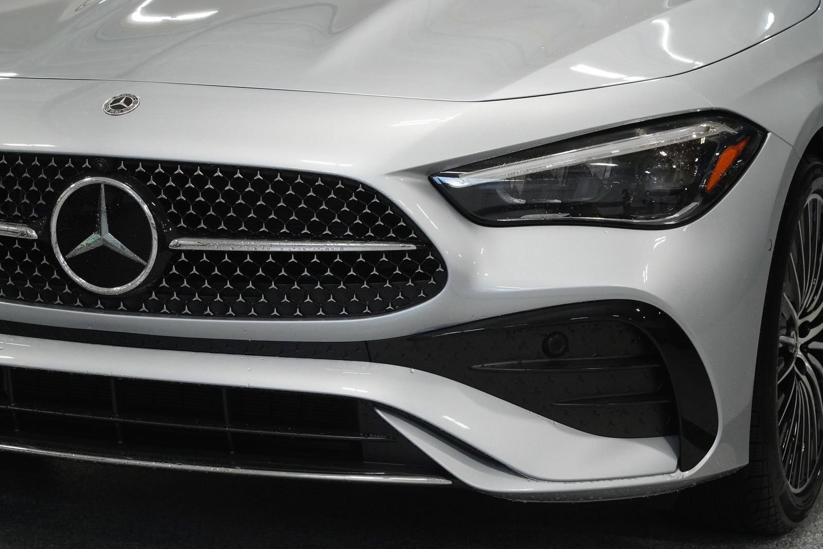 New 2026 Mercedes-Benz CLE 300 4MATIC Cabriolet image 13