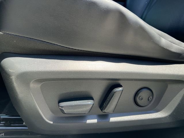Used 2021 Nissan Rogue SV w/ Premium Package FWD image 35