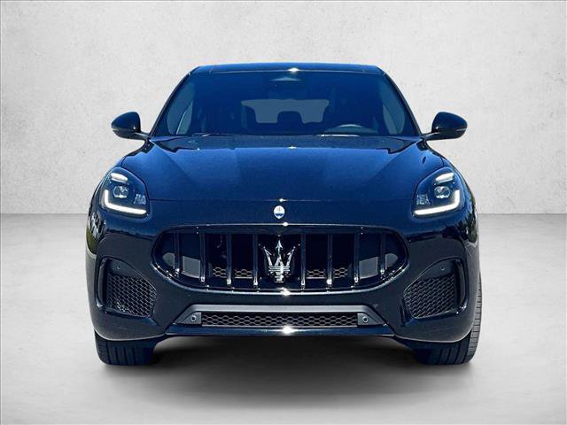 Used 2025 Maserati Grecale Modena image 3