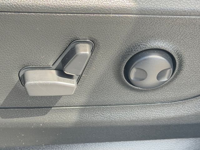 Certified 2023 RAM 1500 Big Horn AWD/4WD image 17