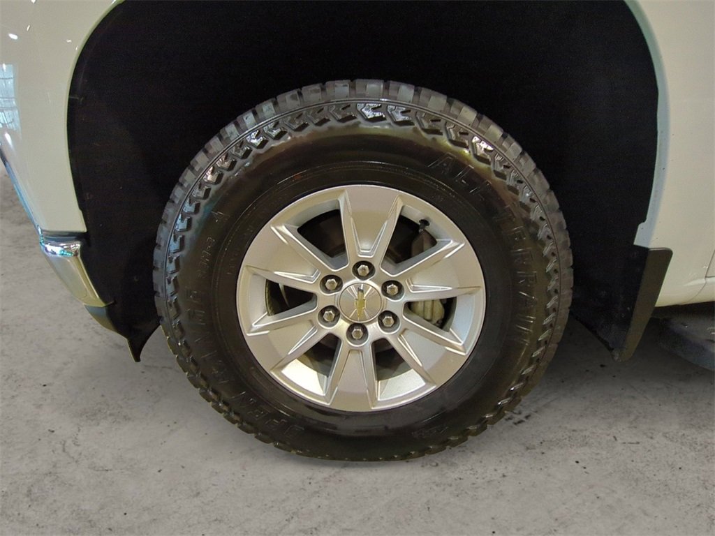 Used 2019 Chevrolet Silverado 1500 LT w/ All-Star Edition image 14